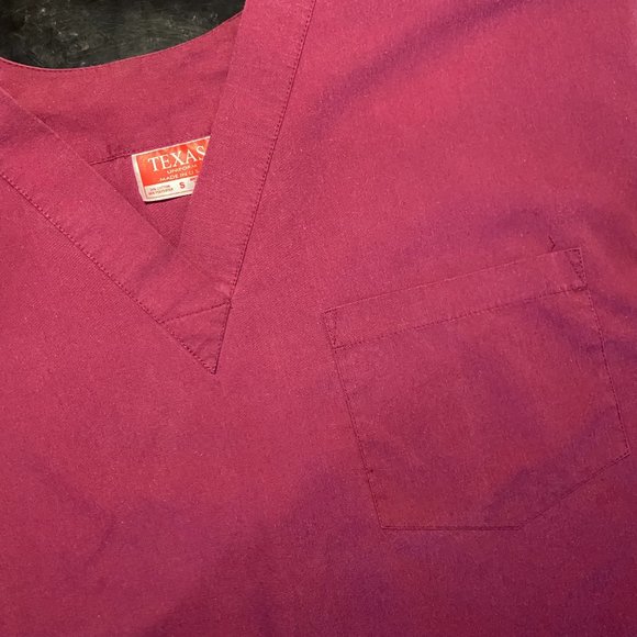 Maroon Scrubs - Picture 2 of 5